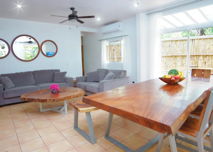 Mi Casa-stroll To The Beach, Ideal For 3-7 Guest
